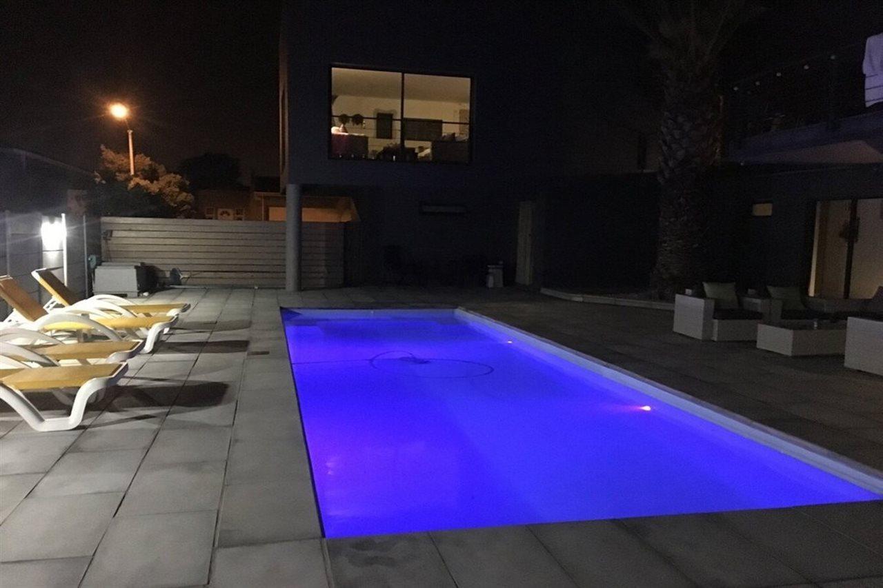 Capetown 4U Guesthouse Блаубергстранд Экстерьер фото