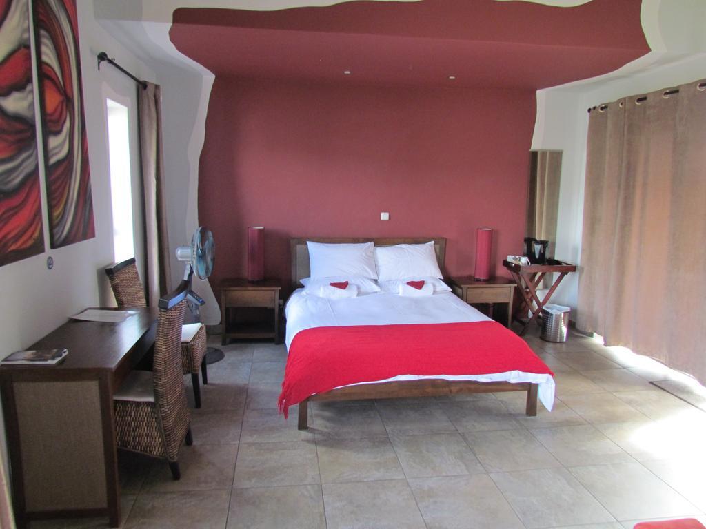 Capetown 4U Guesthouse Блаубергстранд Экстерьер фото