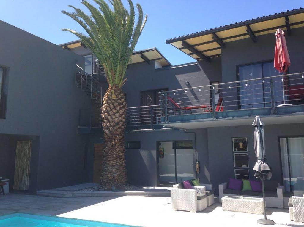 Capetown 4U Guesthouse Блаубергстранд Экстерьер фото