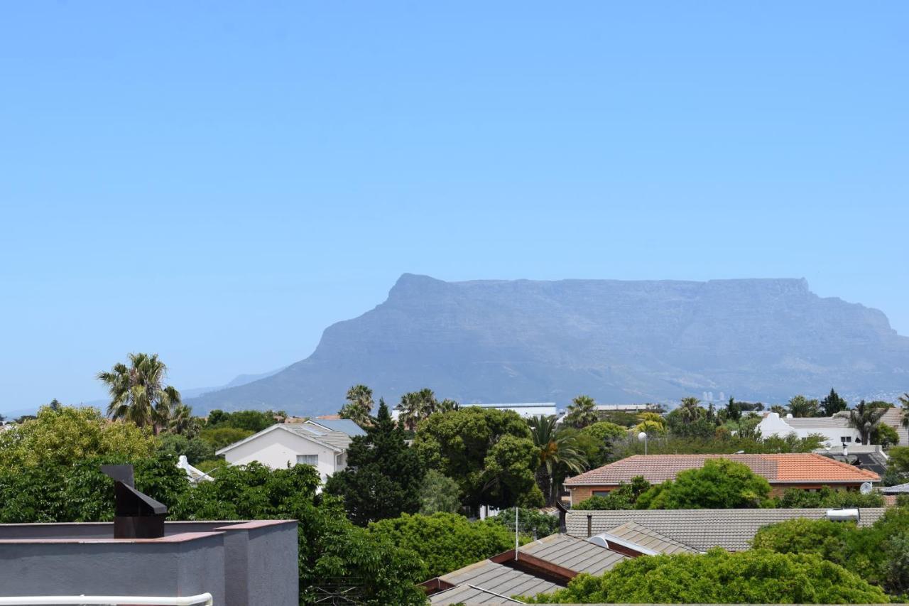 Capetown 4U Guesthouse Блаубергстранд Экстерьер фото