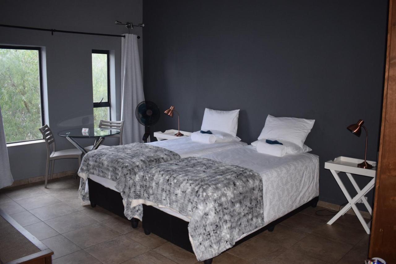 Capetown 4U Guesthouse Блаубергстранд Экстерьер фото
